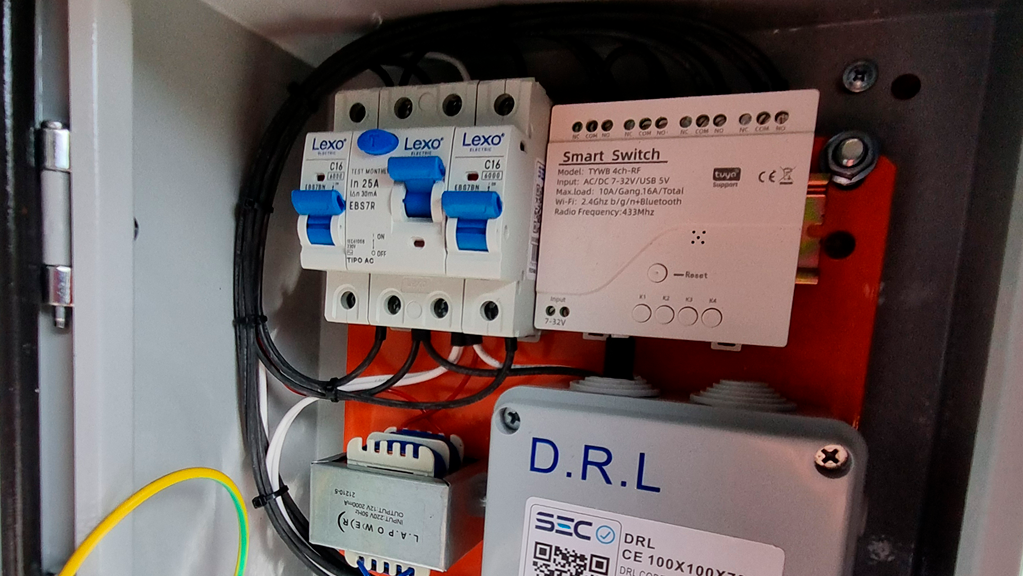 Tablero electronico inteligente de Piscina de fibra de vidrio Fibro Splash