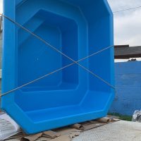 Jacuzzi de fibra de vidrio Fibro Splash modelo Atolon de 2.5 x 2.5 azul 6